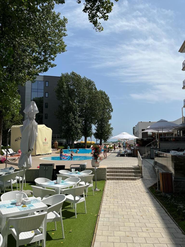 Hotel Complex Modern All Inclusive Mamaja Zewnętrze zdjęcie